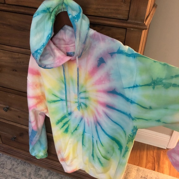 NWT Tie Dye Hoodie - Picture 2 of 4